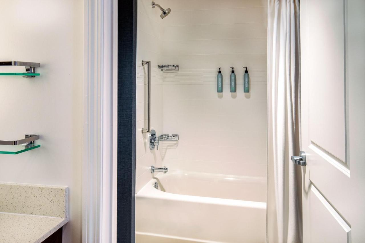 Residence Inn By Marriott Boston Cambridge Esterno foto