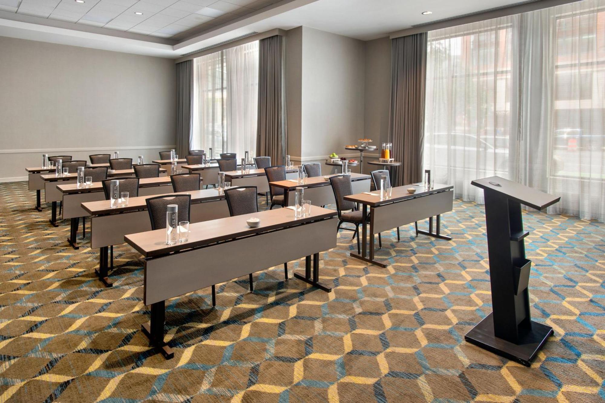 Residence Inn By Marriott Boston Cambridge Esterno foto